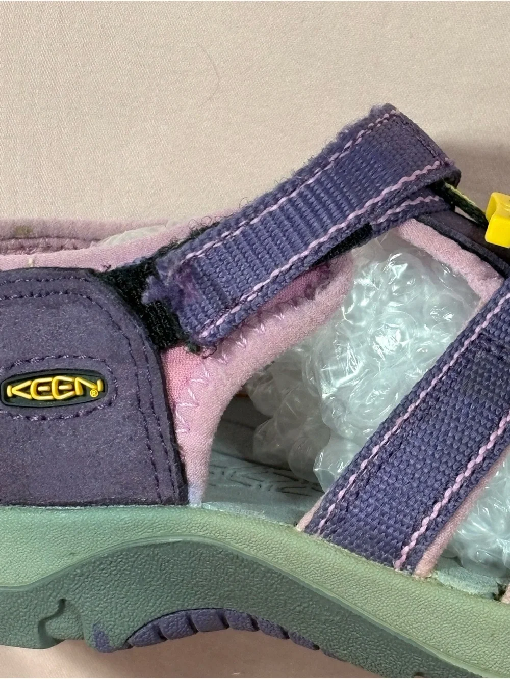 Keen 9 Waterproof Open Toe/Open Back Hook & Loop Kid's Sandals SZ 13/CM 19.4